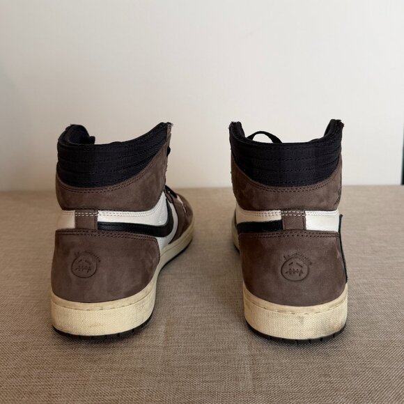 Travis Scott x Jordan 1 Retro High OG \'Mocha\' Nike Size 12